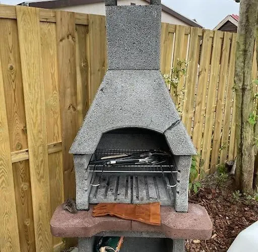 Familiewoning Met Jacuzzi Nabij Bij Strand, 10 Pers