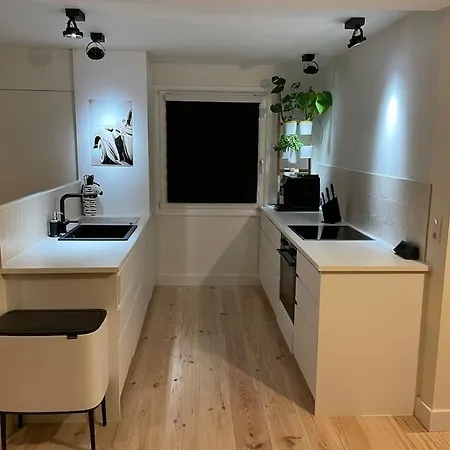 Familiewoning Met Jacuzzi Nabij Bij Strand, 10 Pers