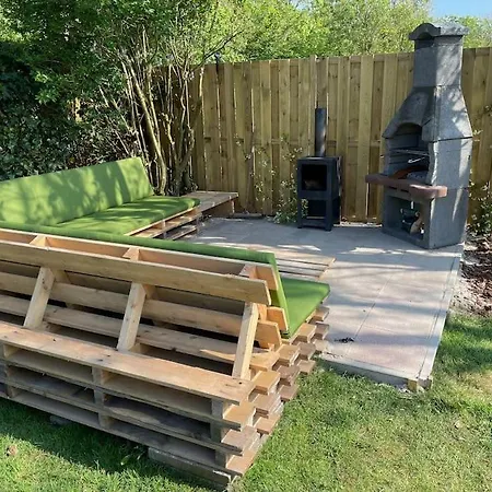 Familiewoning Met Jacuzzi Nabij Bij Strand, 10 Pers Casa vacanze Julianadorp