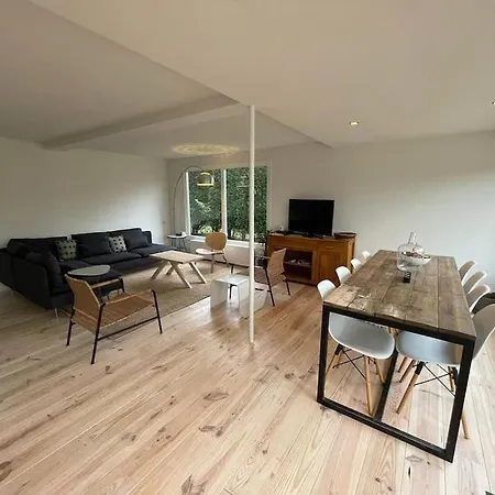 Casa de Férias Familiewoning Met Jacuzzi Nabij Bij Strand, 10 Pers