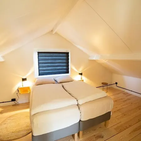 Casa de Férias Familiewoning Met Jacuzzi Nabij Bij Strand, 10 Pers